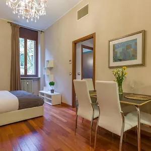 Comfortable Behind Arena Di Appartamento